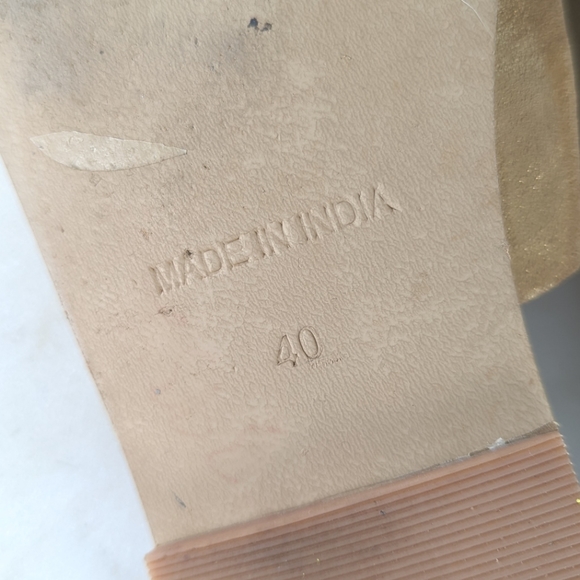 Free People Gold Sandals - Picture 10 of 13